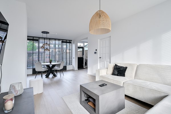 Medium property photo - Rembrandtstraat 97, 3202 EM Spijkenisse